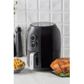 Resim Kompakt Siyah Fritöz 3.5 Litre, Pratik ve Şık Tasarım 