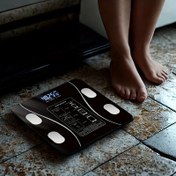 Resim LCD Ekranlı Akıllı Kablosuz Dijital Banyo Terazisi - Birim Dönüşümü (kg/lbs/ton), Pil ile Çalışır (Piller Dahil Değildir) - Doğru Ev Ağırlık Ölçümü için Modern Tasarım, Yetişkinler, Erkekler ve Kadınlar için Mükemmel Tatil Hediyesi veya Yazın Temel, Ağırlık Ölçümü için Banyo Terazisi, Şık Dijital Terazisi, Dayanıklı Yapı, Sağlık İzleme, Kompakt Tasarım, Sağlıklı Kullanıcılar 