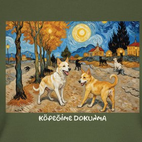 Resim Sonbaharda Gezinti - Van Gogh Sokakta Kadın Tişört 