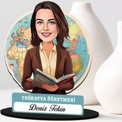 Resim Kadın Coğrafya Öğretmeni Karikatürlü Biblo 
