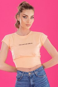 Resim LorraJo Örme Crop Top Düşük Kısa Kollu , Dijital Baskılı 'you Can't Sit With Us' 