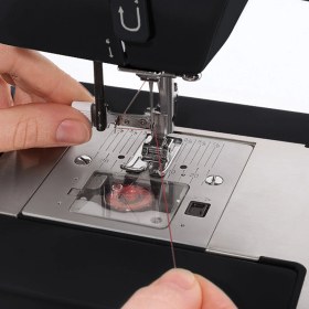 Resim Singer HD4432-1 Black Elektronik El Tipi Dikiş Makinası Tek İplik ile Kalın Kumaşlar için Uygun 
