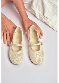 Resim Fox Shoes Y726864006 Bej Dantelli Kadın Babet 