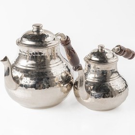 Resim Dmt Gaziantep Bakır Çaydanlık Takımı Ağır El Dövmesi Alt:14,5cm Üst:10,5 Cm Toplam:2,6 Lt Ahşap Kulp Bakır 