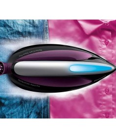 Resim Philips GC9420/80 Buhar Kazanlı Ütü 2100 Watt Mor Renk 2.5 L Su Tankı ile Güçlü Performans 