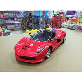 Resim Uzaktan Kumandalı Kapıları Açılan Şarjlı Ferrari 1 : 16Ölçek Kır 