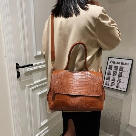 Resim Yuekeda Yuekeda-Kadın Crossbody Çanta Omuz Koltuk Altı Banliyö Çantası (Yurt Dışından) 