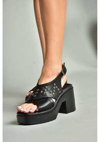 Resim Fox Shoes S996121009 Siyah Kalın Topuklu Kadın Sandalet Siyah 