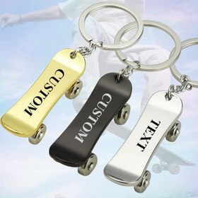 Resim Lazer Kazıma ile Özel Yaratıcı Mini Metal Kaykay Anahtarlık Kolye, Yüksek Değerli Etkinlik Tanıtım Hediyesi Toptan 