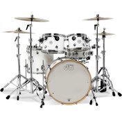 Resim Dw Drums 22" Design Series 4-parça Akustik Davul (Parlak Beyaz) 