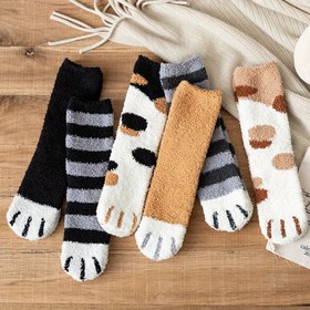 Resim 3 Çift Kadın Orta-Bilek Koral Fleece Çorap, Sevimli Kedi Pati Tasarımı, Teri Emici Sıcak Fuzzy Örgü Polyester Çorap, Hayvan Desenli Sonbahar Kış Moda Çorapları 