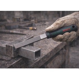 Resim Bosch 8" Kare Metal Eğe 200 Mm Orta Diş Ergonomik Saplı 1600a03ds0 