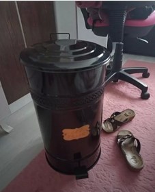 Resim Pedallı Metal Galvaniz Mutfak Banyo Kapaklı Çöp Kovası 16 Lt Siy 