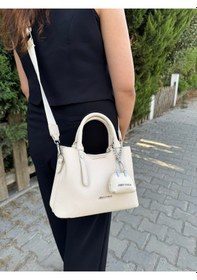 Resim Just Polo Kadın Orta Boy Ayarlanabilir Askılı Lüks El & Omuz Çantası Shoulder Bag Ebat : 28 X 20 Cm Krem 