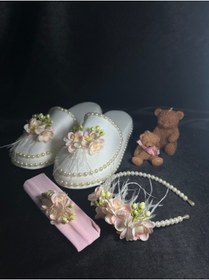 Resim Bridal Luxe Peri lohusa seti çiçekli anne tacı terliği ve bebek bandana 