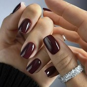 Resim 10.28-8808 Vişne Kırmızı Kare Sahte Tırnaklar, Kısa Uzunluk, Parlak Son, Moda Trendy Düz Renk, Güzellik ve Kişisel Bakım için Tırnak Sanatı 