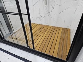 Resim Katlanabilir ahşap duş ızgarası (iroko ağacı) (80 x 110 cm) 