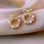Resim 1 Çift Noel Elf Sevimli Yapay İnci Kelebek Kurdele Moda Çiçek Tasarımı Küpeler, Çinko Alaşımlı, Sentetik Zirkonya (Kübit Zirkonya), Gümüş Kulak İğnesi, Boho Tarzı, Günlük Durumlar İçin 