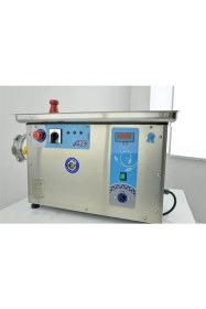 Resim Hnc 22'Lik Paslanmaz Soğutmalı Et Kıyma Makinesi 380 Volt 
