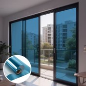Resim Tek yönlü gizlilik termal izolasyon filmi, tek taraflı görüş engelleme çıkartması, ısıya dayanıklı ve güneş engelleyici, yapışkansız elektrostatik tutuş. Balkon camları, ofis pencereleri, sera cam dekorasyonu için uygun, tatil hediyesi, yeniden kullanılabilir ve kolay temizlenebilir 