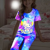 Resim Sanrio Hello Kitty Alev Geciktirici Kızlar için Karanlıkta Parlayan Hello Kitty Baskılı Kısa Kollu Pijama + Kalp Kabarcık Baskılı Uzun Pantolon Uyku Takımı 