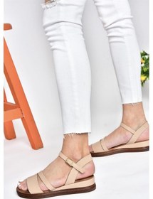 Resim Fox Shoes P674300709 Ten Dolgu Topuklu Günlük Kadın Sandalet 