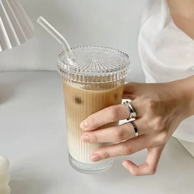 Resim Dezi Cam Kapaklı Pipetli Borosilikat Sunum Bardağı, Isıya Dayanıklı Bardak, Kahve Bardağı 400 ml Latte 