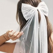 Resim Elegant Gelinlik Kurdele Saç Tokası Sahte İncilerle, Tatlı Tarz İnce Tül Kurdele, Tek Katmanlı Düğün Püskülü Aksesuarı, Moda Peri Masalı Saç Süsü 