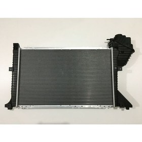 Resim Gust Su Radyatörü Mercedes Sprınter Bidonlu W901-905 208 Cdı - 211 Cdı - 213 Cdı - 216 Cdı - 308 Cdı - 311 Cdı - 313 Cdı 2000> Çift Delik 