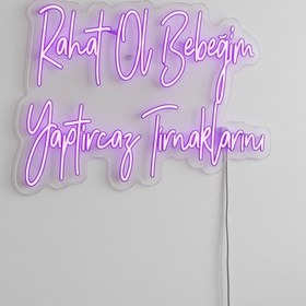 Resim Rahat Ol Bebeğim Yaptırcaz Tırnaklarını 