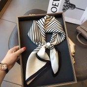 Resim Kadınlar için %100 Polyester Eşarp, Nefes Alabilir Dokuma Kumaş, Düz Renk, Esnek Değil, Yağlı Boya Huş Ormanı Tasarımı, Günlük Hafta Sonu Aksesuarı, 97g/m² Hafif, Tüy Yok, Siyah/Beyaz/Yeşil/Deve 