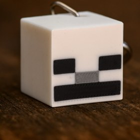 Resim Flexilab Creative Minecraft Skeleton İskelet Kafa Anahtarlık - 3D Baskı PLA, Koleksiyonluk Oyuncu Hediyesi 