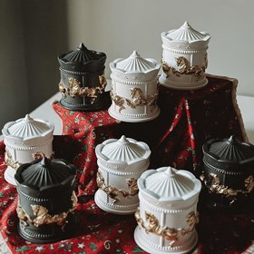 Resim 1 adet 3D Karusel Şekilli Mum Kupası Silikon Mum Kalıbı Epoksi Karusel Reçine Mum Tutucu Silikon Kalıp Kokulu Mum Balmumu Kalıbı DIY Balmumu, Polimer Kil, Çikolata, Alçı Ev Dekoru için 