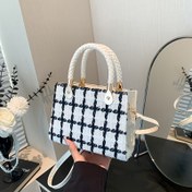 Resim Sonbahar Ve Kış Yeni Nazik Işık Lüks Küçük Parfüm Moda Keçe El Çantası 2024 Yeni Küçük Çanta Kadın Çapraz Omuz Çantası, Sonbahar Ve Kış Modası Çapraz Çanta 