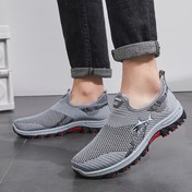 Resim Erkekler için şık, hafif ve nefes alabilen düşük üstlü mesh spor ayakkabılar, kolay giyilip çıkarılabilir, dayanıklı tabanlı, her mevsime uygun çok yönlü baba ayakkabısı. Yürüyüş, bisiklet, balık tutma, fitness, trekking gibi açık hava aktiviteleri ve günlük kullanım için ideal. Büyük bedenlerde mevcut. Son derece rahat—kendinden emin hissi veren tasarım. Babalar Günü hediyesi olarak mükemmel 
