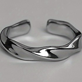 Resim Çiftler için Möbius Halkası - Şık Unisex Çinko Alaşımlı Ayarlanabilir İndeks Parmak Halkası, Günlük Giyim İçin Mükemmel, Her Gün Aksesuarı|Minimalist Halka|Ayarlanabilir Halka 