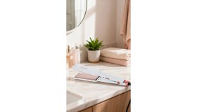 Resim Aprilla Ahs-2033 Beyaz Geniş Seramik Kaplamalı Güçlü Saç Düzleştirici (40mm*120mm) 