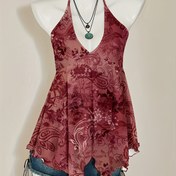 Resim Kadınların Vintage Esintili Kırmızı Omuzlu Tank Üstü Geniş Peri Baskısı ile - Asimetrik V-Yaka, Bahar/Yaz için Rahat Stil, Rahat Yaz Üstü|Vintage Tank Üstü|Asimetrik Yaka, Tank Üstleri 