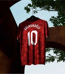 Resim jabuka Türkiye 2024 Hakan Çalhanoğlu Özel Konsept Forması 