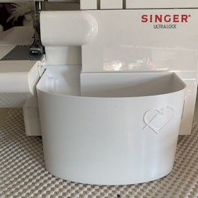 Resim Singer Overlok Makinası için Büyük Boy Atık Kutusu - Fuşya 