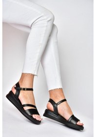 Resim Fox Shoes P674300709 Siyah Dolgu Topuklu Günlük Kadın Sandalet Siyah 