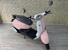 Resim YENİ KASA MOTOLUX VINTAGE ''S'' 50 SCOOTER - TOYPA 'DAN 