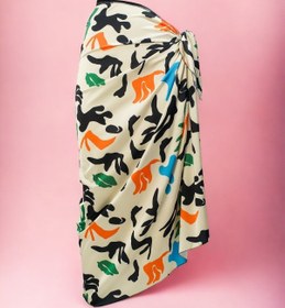 Resim pistore Krem Pop-art Desenli Uzun Pareo Saten Iç Göstermez Kadın Plaj Elbisesi Yeni Sezon 