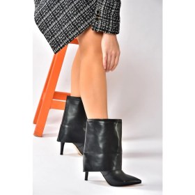 Resim Fox Shoes Siyah Ince Topuklu Günlük Kadın Bot N572560909 
