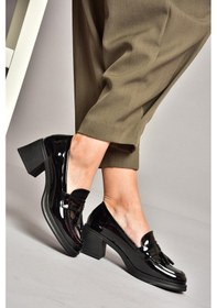 Resim Fox Shoes T820145408 Siyah Rugan Kalın Topuklu Kadın Ayakkabı Siyah-rugan Siyah 
