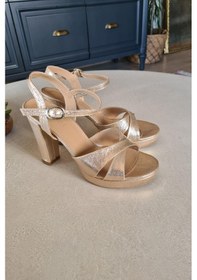 Resim 024 944 Topukla Kadın Yüksek Topuk Ayna Abiye Ayakkabı 001 