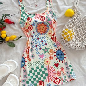 Resim Yüksek-Düşük Etek ve Yan Yırtma ile Kadınların Canlı Çiçek Desenli Kolsuz Mini Elbise - Kare Yaka, Hafif Polyester, Yaz Tatili ve Plaj Gezileri için Mükemmel, Plaj Elbiseleri 
