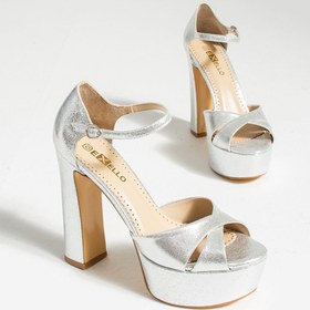 Resim Exello Yumuşak Yastıklı Gümüş Simli Platformlu Ayakkabı 