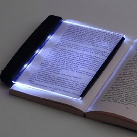 Resim LED Düz Kitap Işığı, Yatak ve Uçak İçin Tam Sayfa Okuma Lambası - Klipsli Yer İşareti ile Göz Koruma, Kitap Severler ve Seyahat Edenler İçin İdeal Hediye 