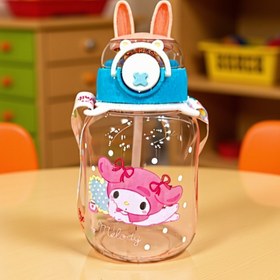 Resim Ailesha Pembe Yarım Litre Suluk Küçük Genç Çocuk, Okul İçin Matara, Askılı Tavşan Kulak Suluk. 